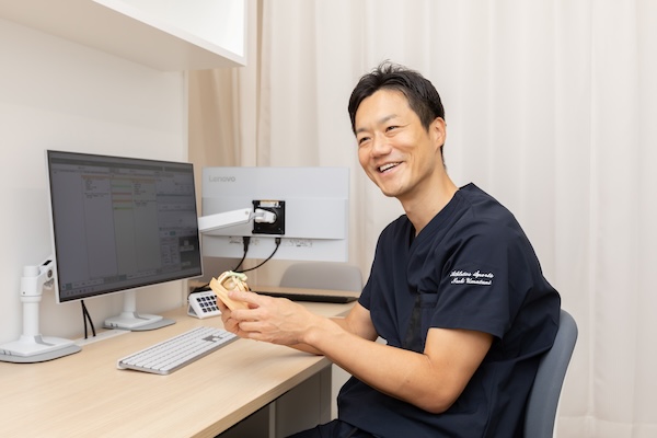 Q1. 整形外科医、特にスポーツドクターを目指された経緯を教えて下さい。